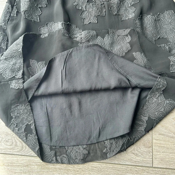 Aritzia Wilfred Mini Dress Floral Applique Off The Shoulders Lace  in Black - Picture 9 of 14